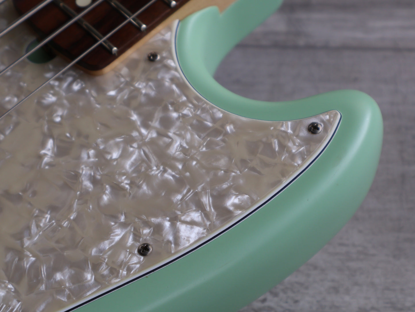 2020 Fender American Performer Mustang Bass (Satin Surf Green)