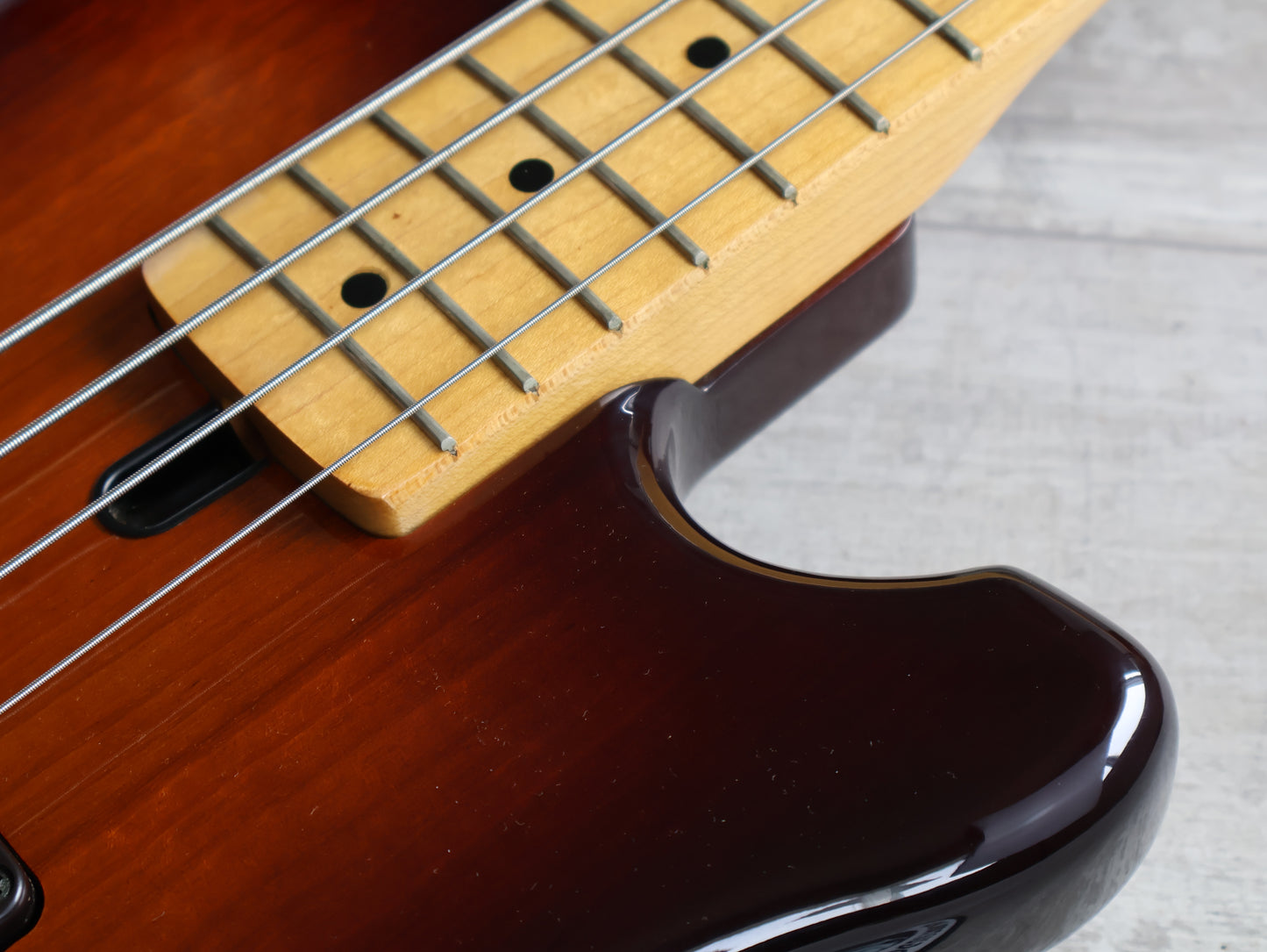 1980's Yamaha Japan SB500S Super Bass (Sunburst)