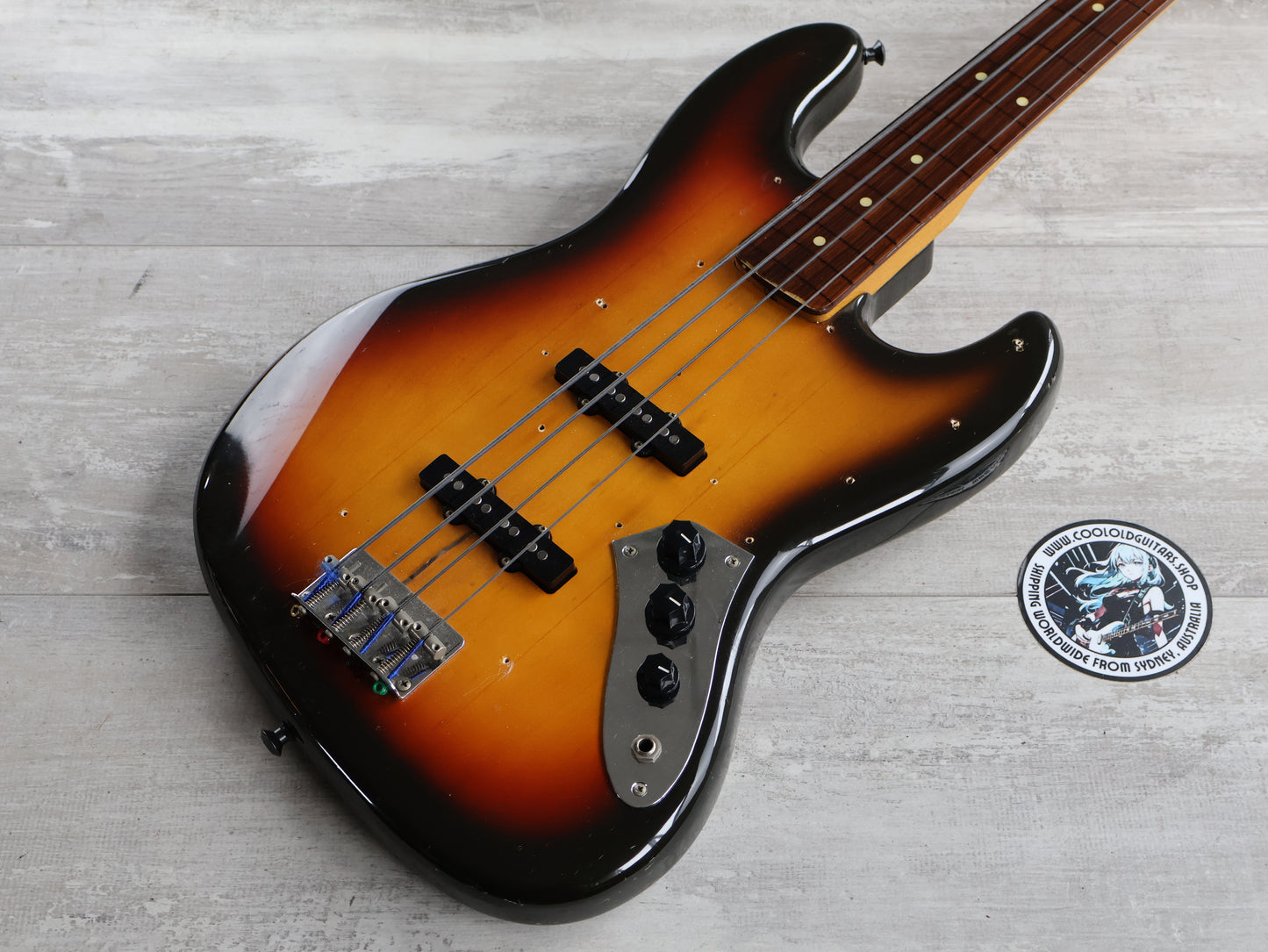 1991 Fender Japan JB62'62 Reissue Jaco Fretless Jazz Bass (Sunburst)