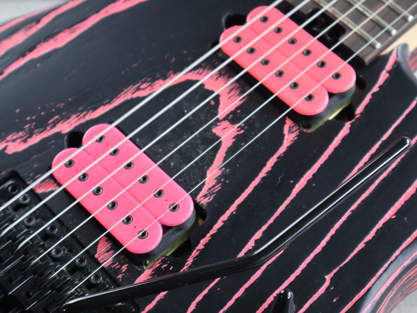 Charvel Pro-Mod San Dimas Style 1 HH Superstrat (Neon Pink Ash)