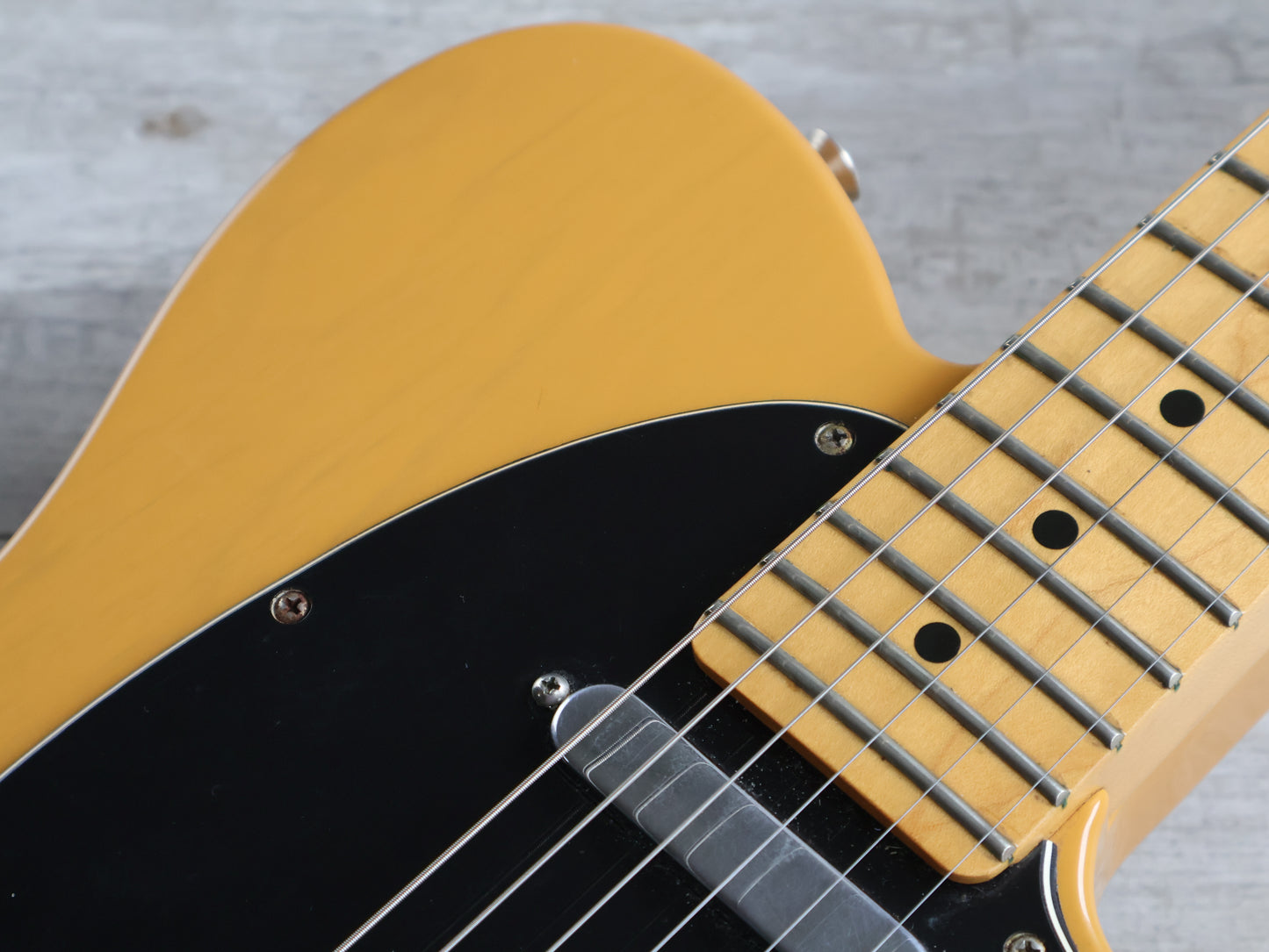 2019 Fender Player Telecaster (Butterscotch Blonde)