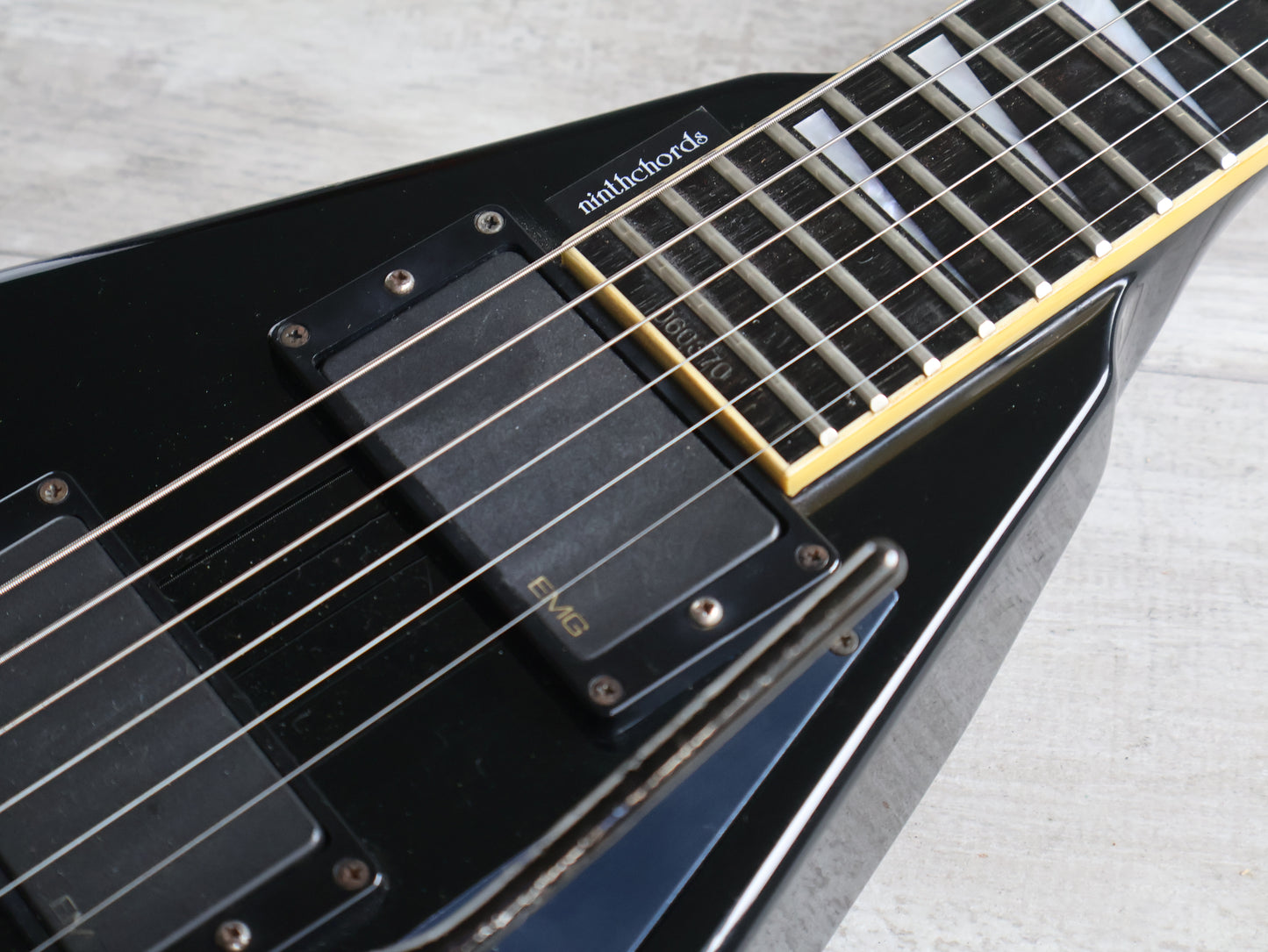 2004 Jackson Stars Japan RR-J2E Rhoads Neckthru Flying V w/Schaller (Black)