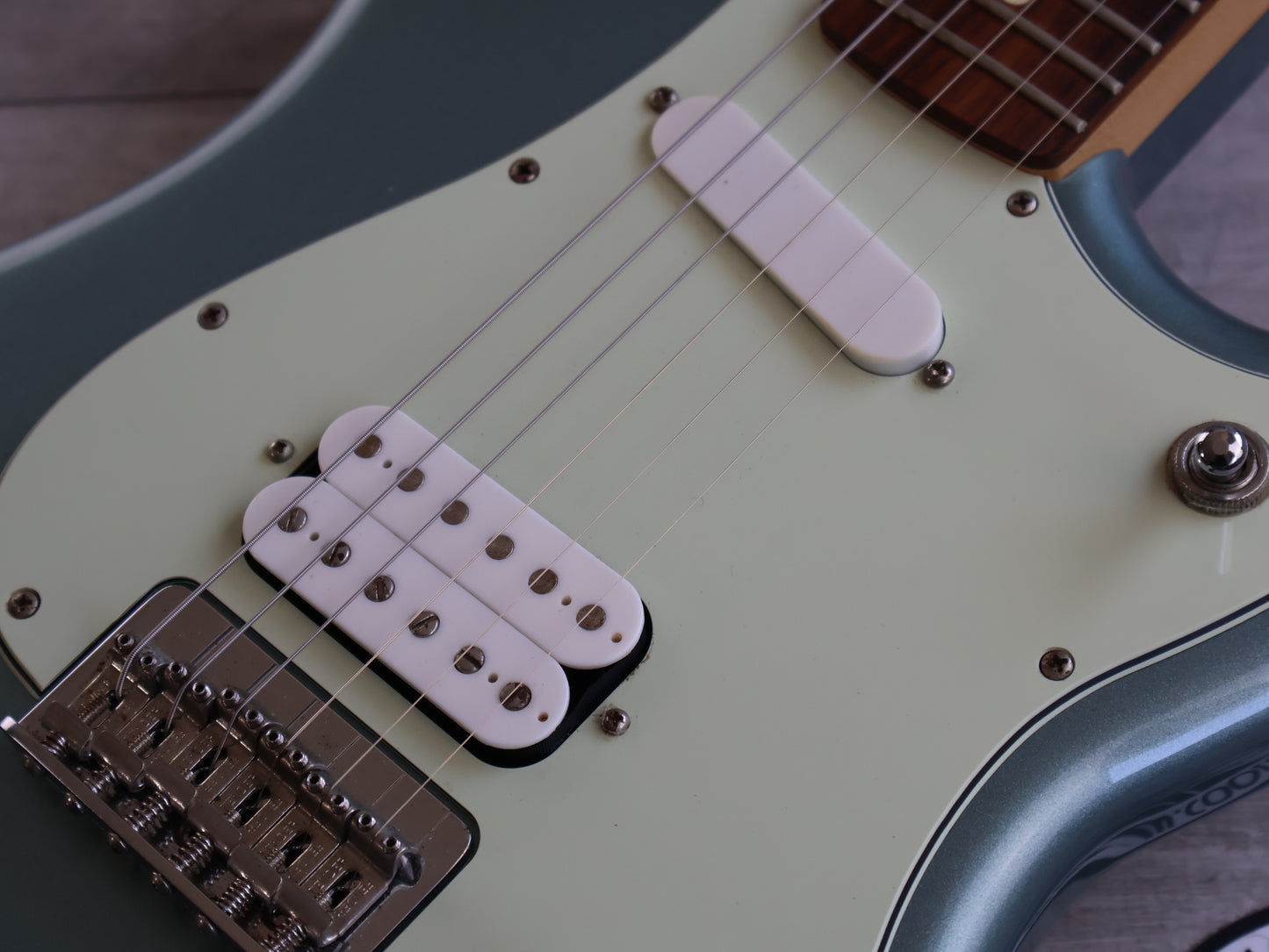 2019 Fender Player Duo-Sonic HS (Ice Blue Metallic)