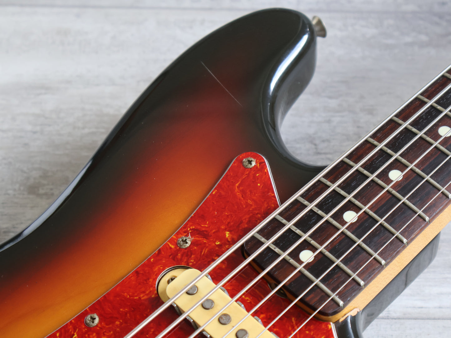 1992 Fender Japan "Custom Edition" Original Bass VI Reissue (Sunburst)