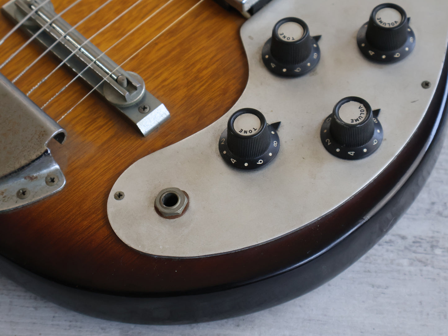 1962 Teisco Japan MJ-2 Weird Old Guitar (Sunburst)