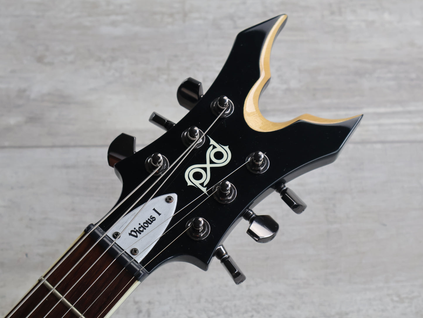 2013 Peavey PXD Vicious I Devin Townsend Flying V (Black)