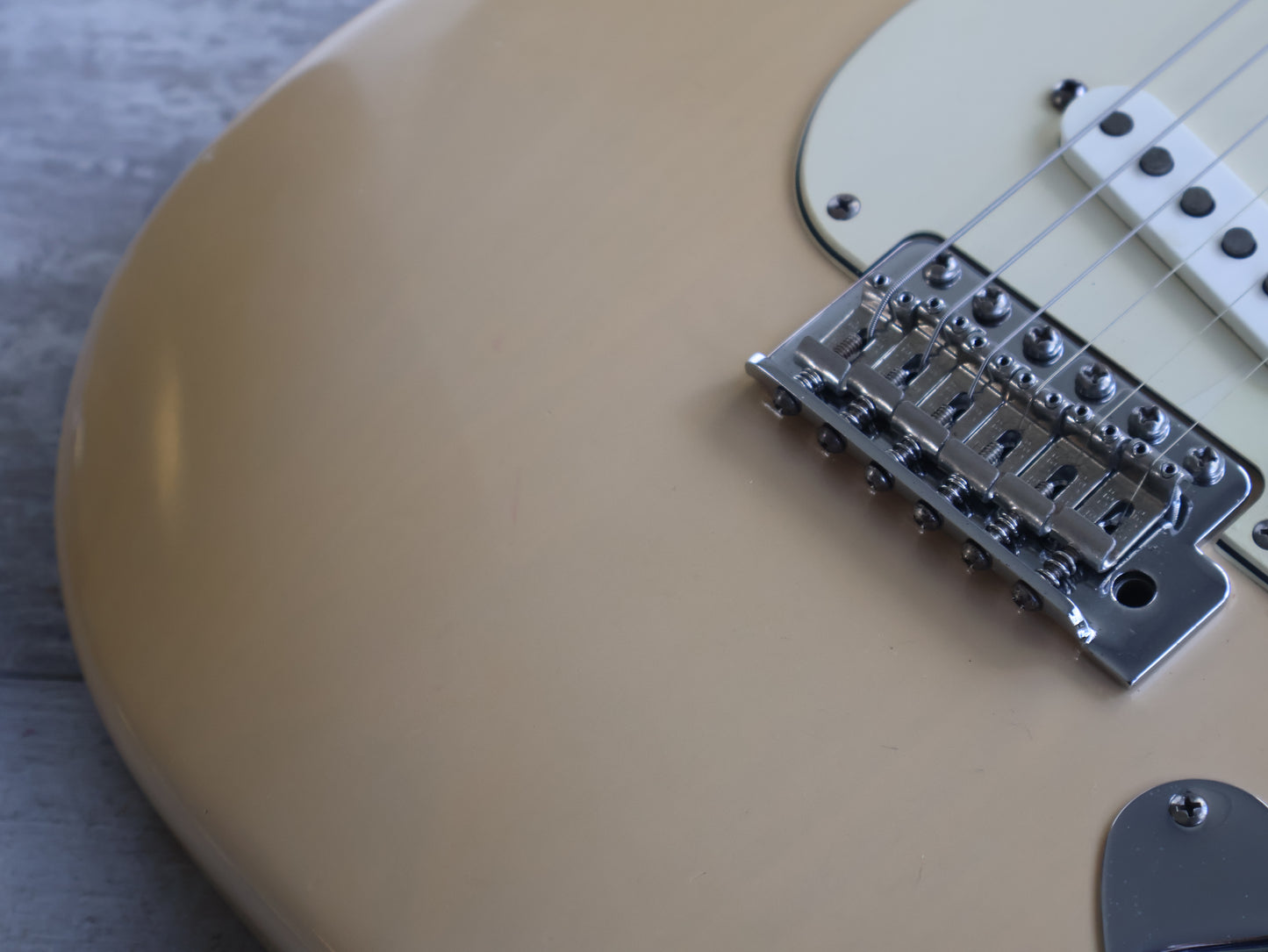 2007 Fender USA Highway One Stratocaster (Honey Blonde)