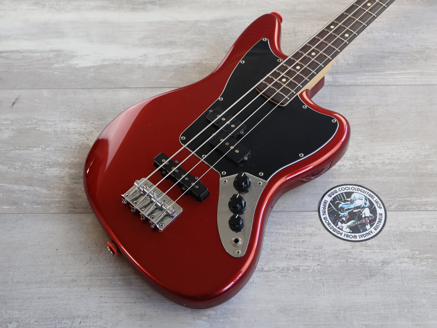 2018 Squier Vintage Modified Short Scale Jaguar Bass Special (Candy Apple Red)