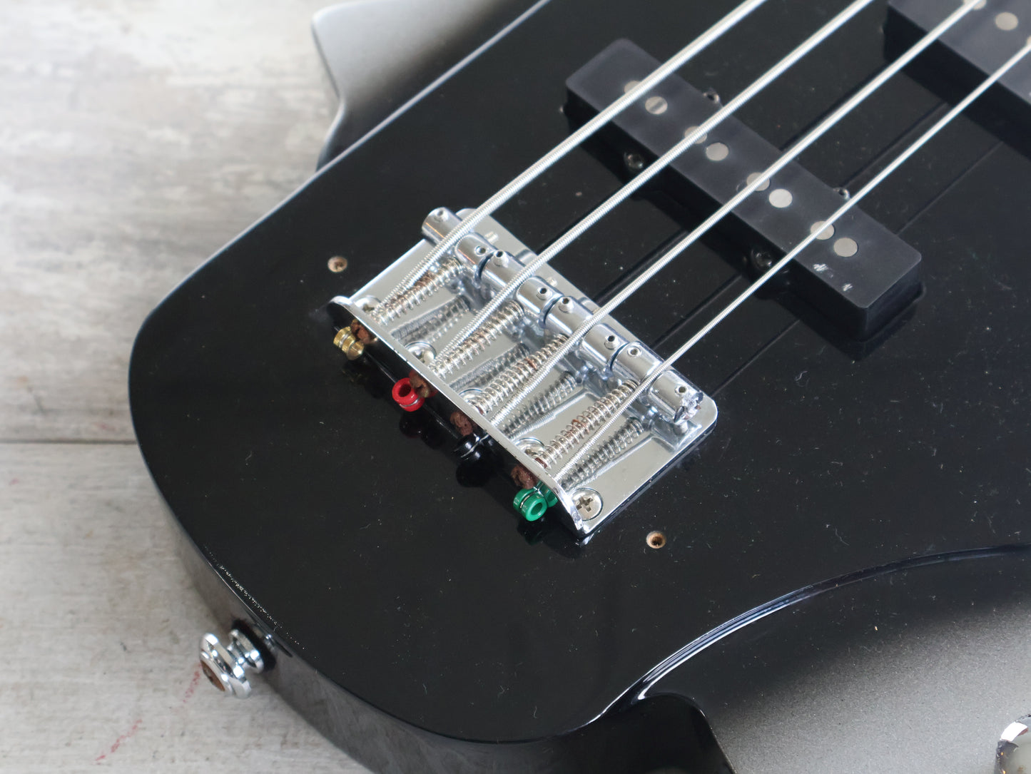 Cort Gene Simmons GS-AXE-2 AXE Bass