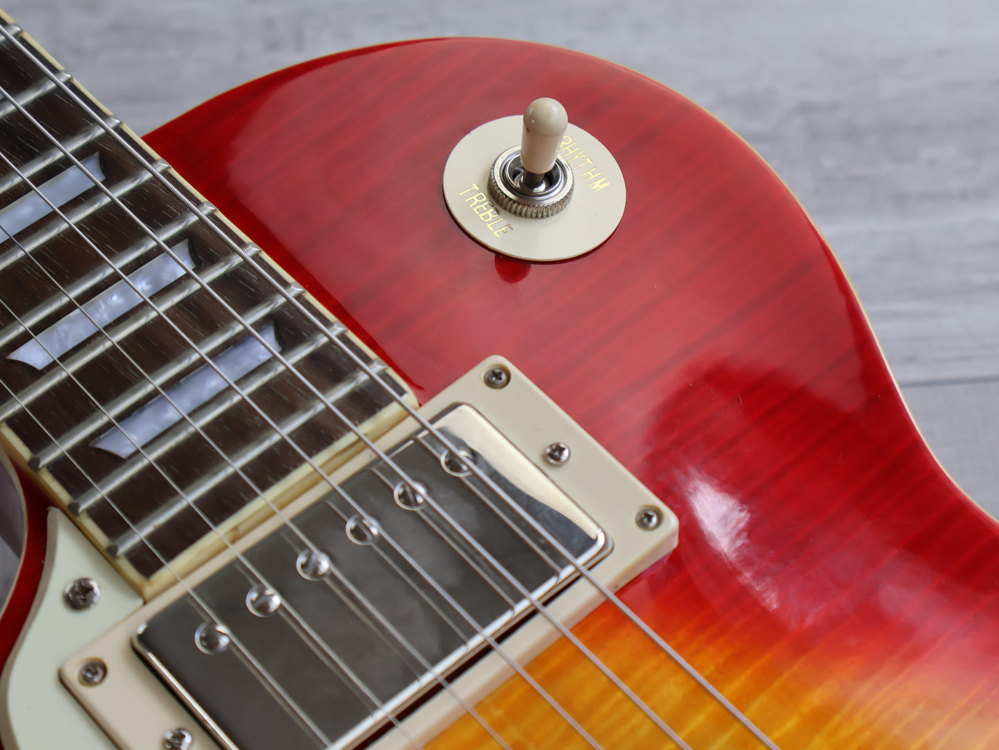 2011 Epiphone (by Gibson) LH Left Handed Les Paul Standard Plus Top (Heritage Cherry Sunburst)