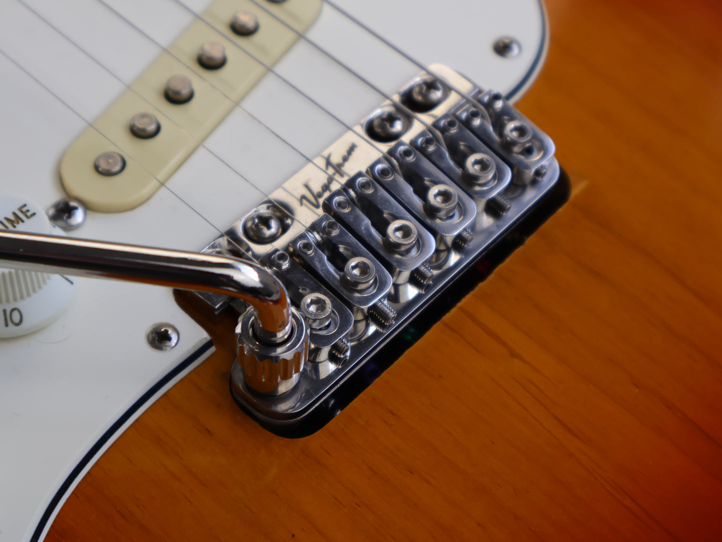 K.Nyui Custom Guitars (by PGM Japan) Left Handed '62 Reissue Stratocaster (Sunburst)