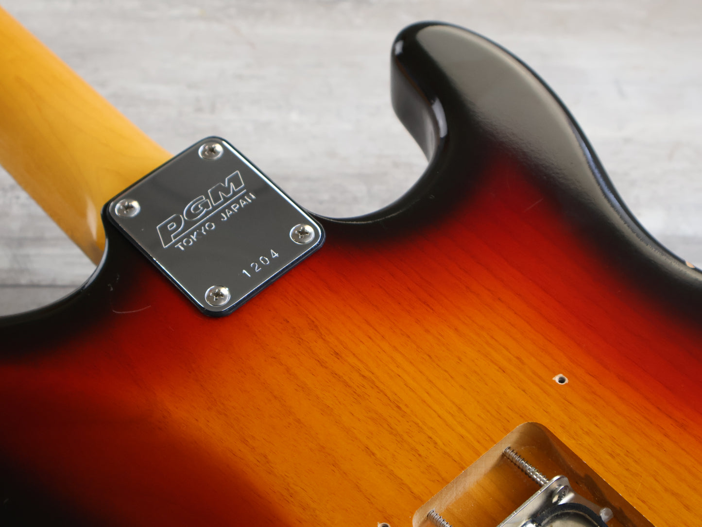 K.Nyui Custom Guitars (by PGM Japan) Left Handed '62 Reissue Stratocaster (Sunburst)