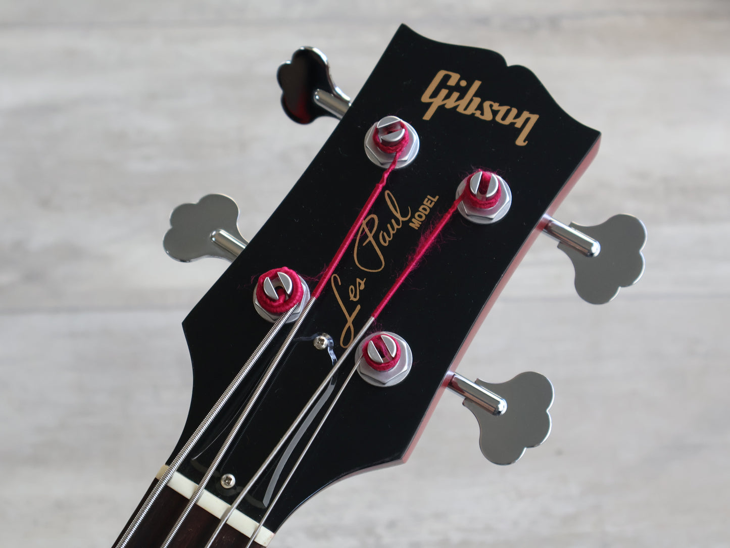 2020 Gibson USA Les Paul Junior Tribute Short Scale DC Bass (Worn Cherry)