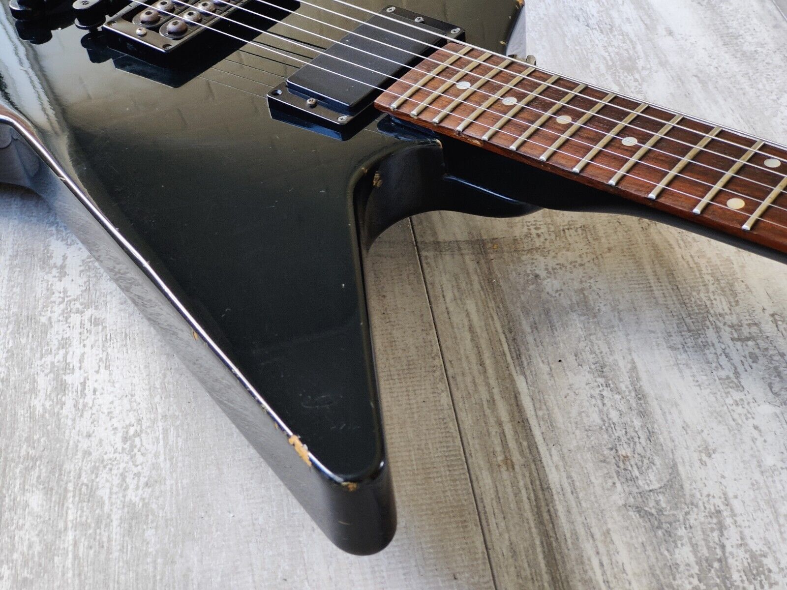 1990's Edwards (by ESP Japan) E-EX-75 Hetfield Explorer (Black)