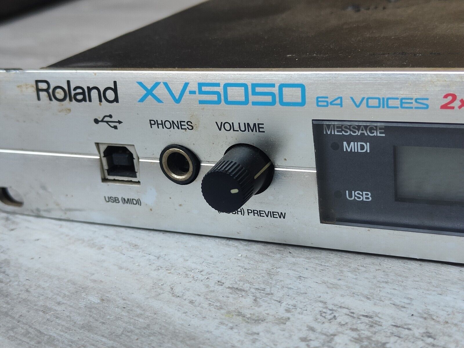 ROLAND XV 5050シンセサイザー - 鍵盤楽器