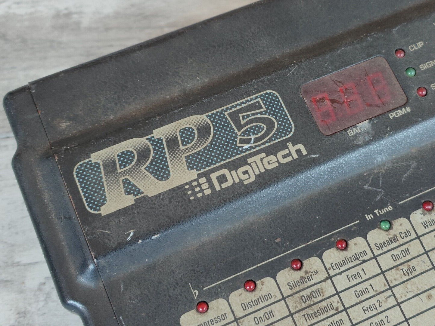 Digitech RP5 Guitar Multi Effects