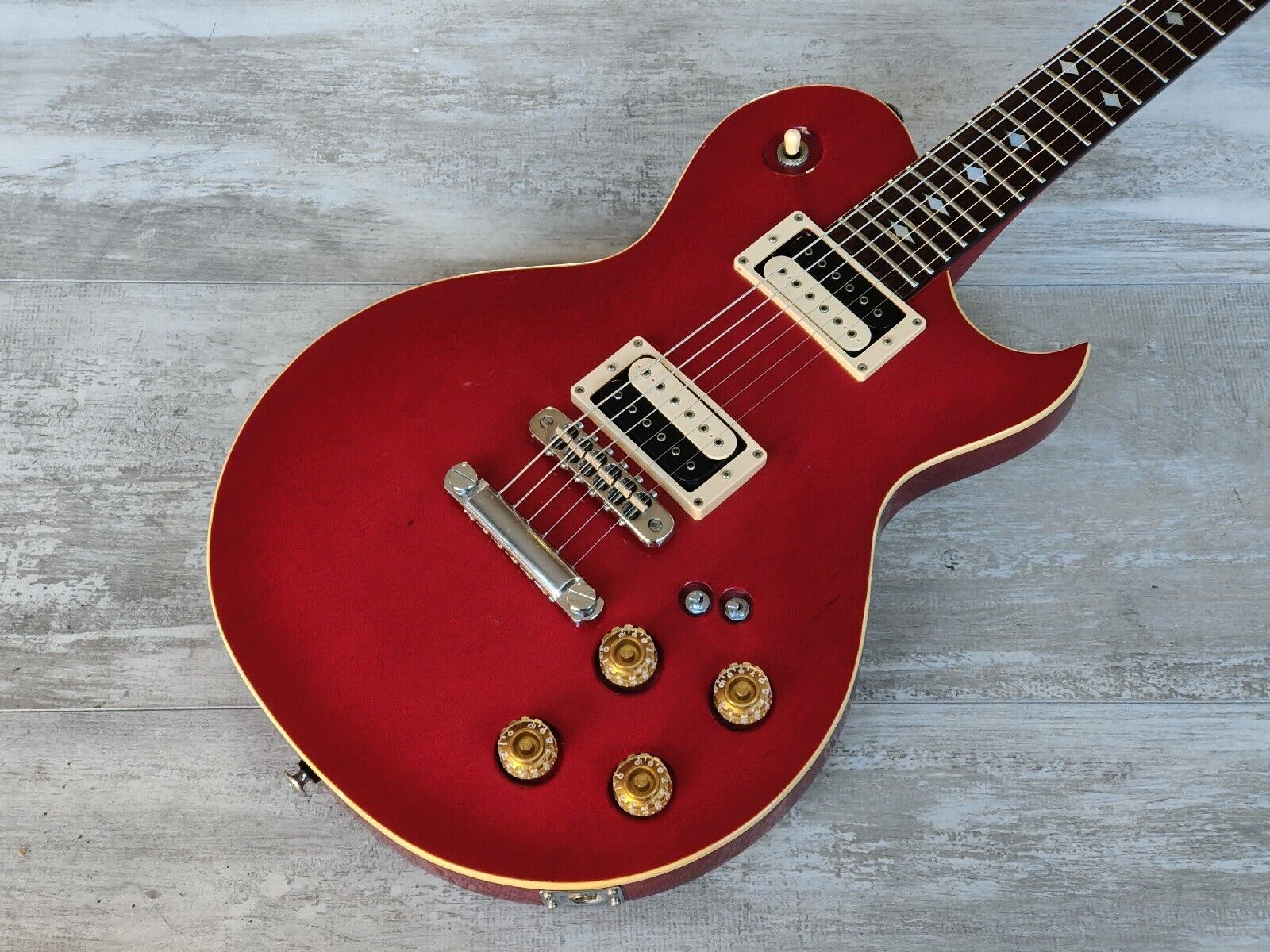 1981 Aria Pro II (Matsumoku) PE-R60 Single Cutaway (Red)