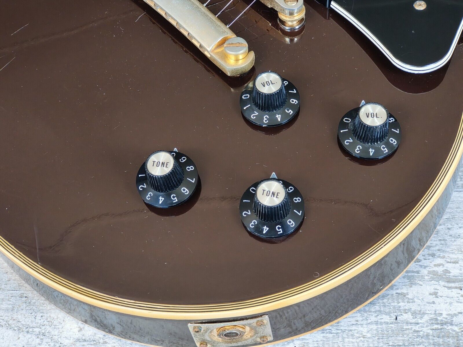 1970's Roje (Zen-On) Japan Les Paul Custom (Brown)