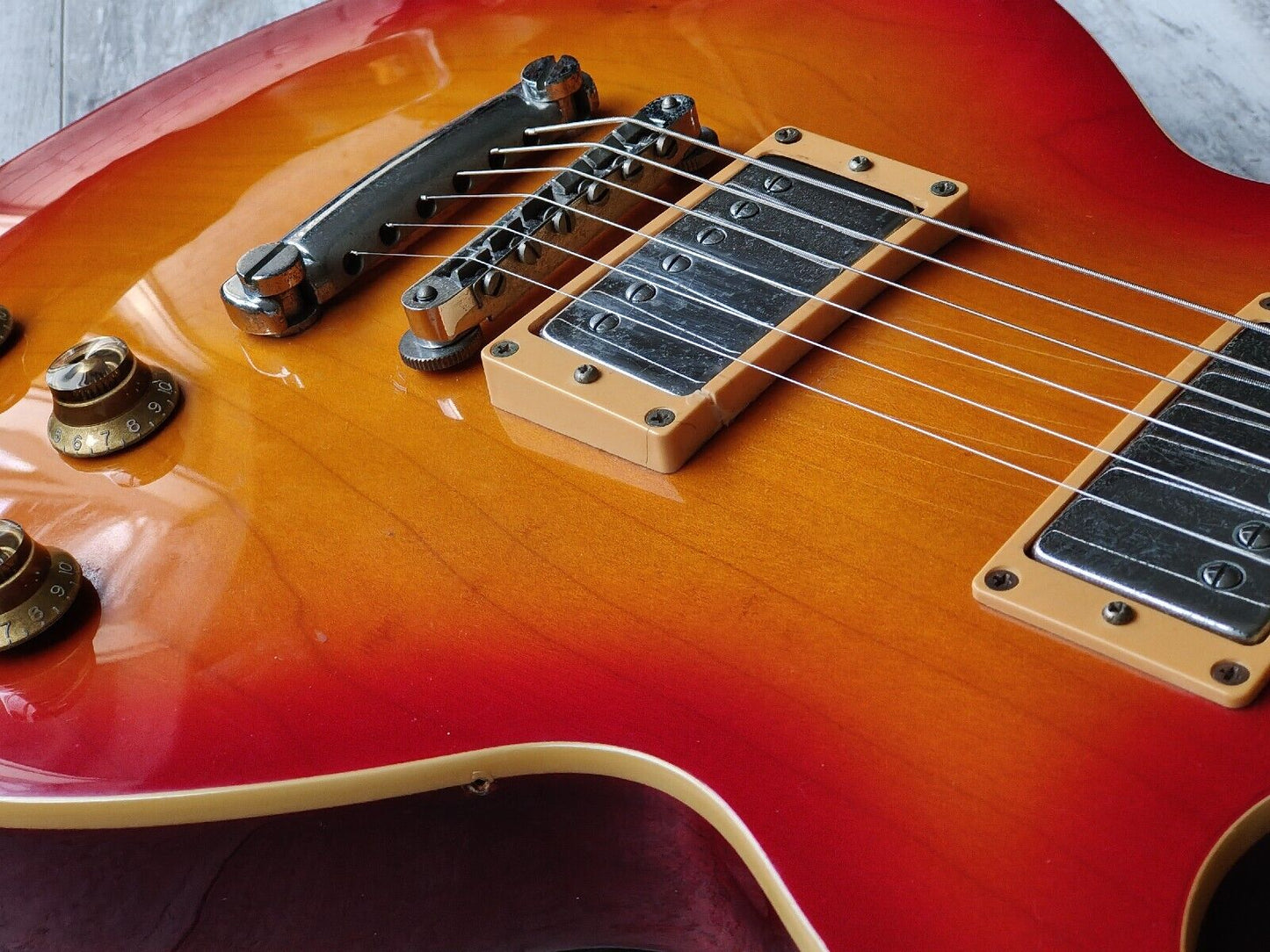 1990's Greco EG59-60 Les Paul Standard (Sunburst)