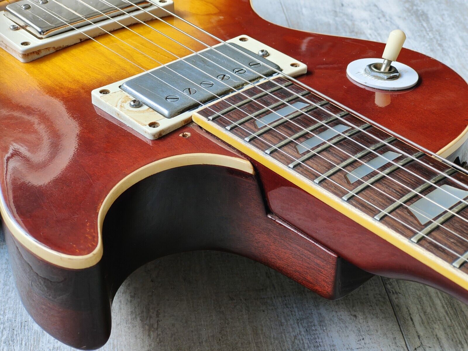 1973 Greco EG-420 Les Paul Standard (Brown Sunburst)