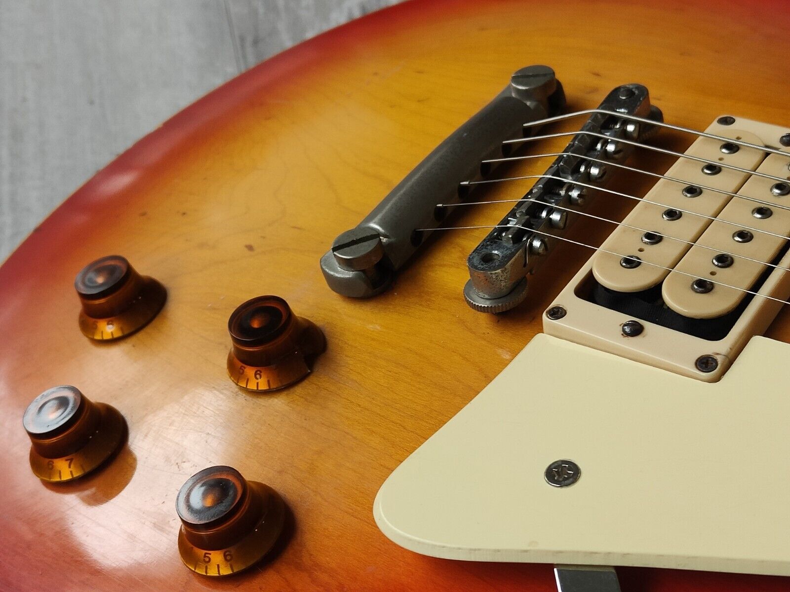 1980 Greco Japan EG-450 Super Power Les Paul Standard (Cherry Sunburst)