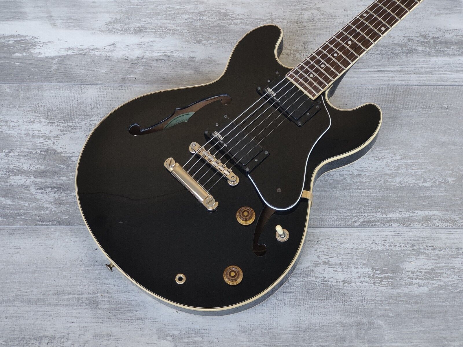 1988 Yamaha Japan SAS-II Semi Hollowbody Electric Guitar (Black)