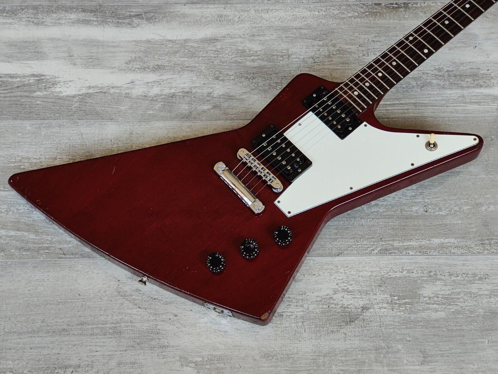 1998 Gibson USA '76 Reissue Explorer (Cherry Red)