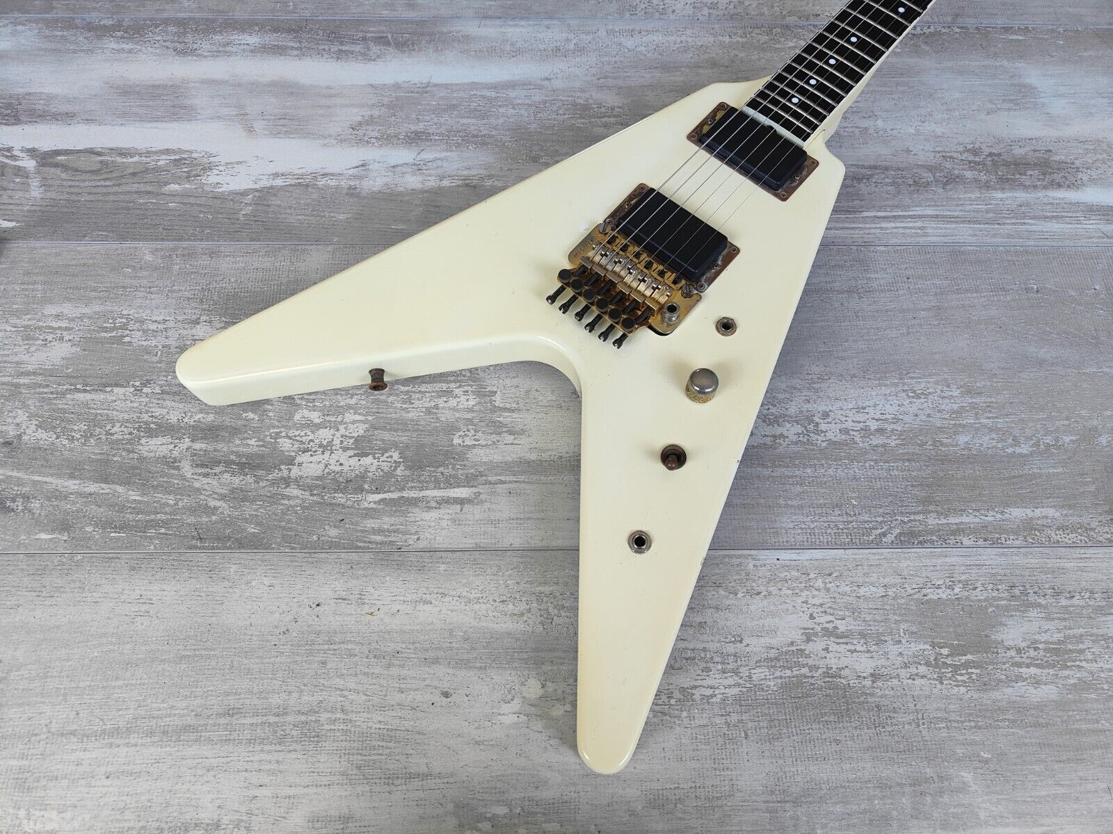 1980's Fernandes Japan BSV-80J Short Scale Flying V (Vintage White)