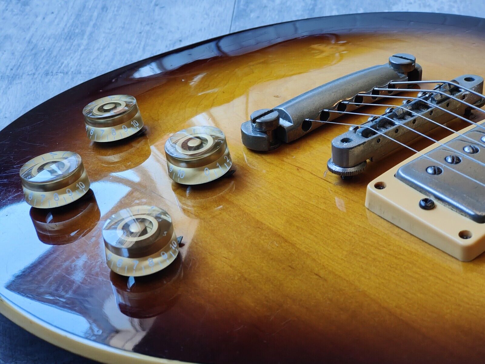 1983 Yamaha Japan SL450S Studio Lord Les Paul Standard (Brown Sunburst)