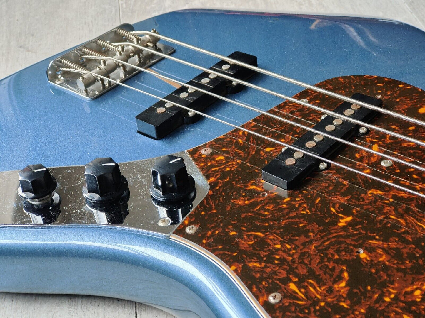 2010 Fender Japan JB62 '62 Reissue Jazz Bass (Ice Blue Metallic)