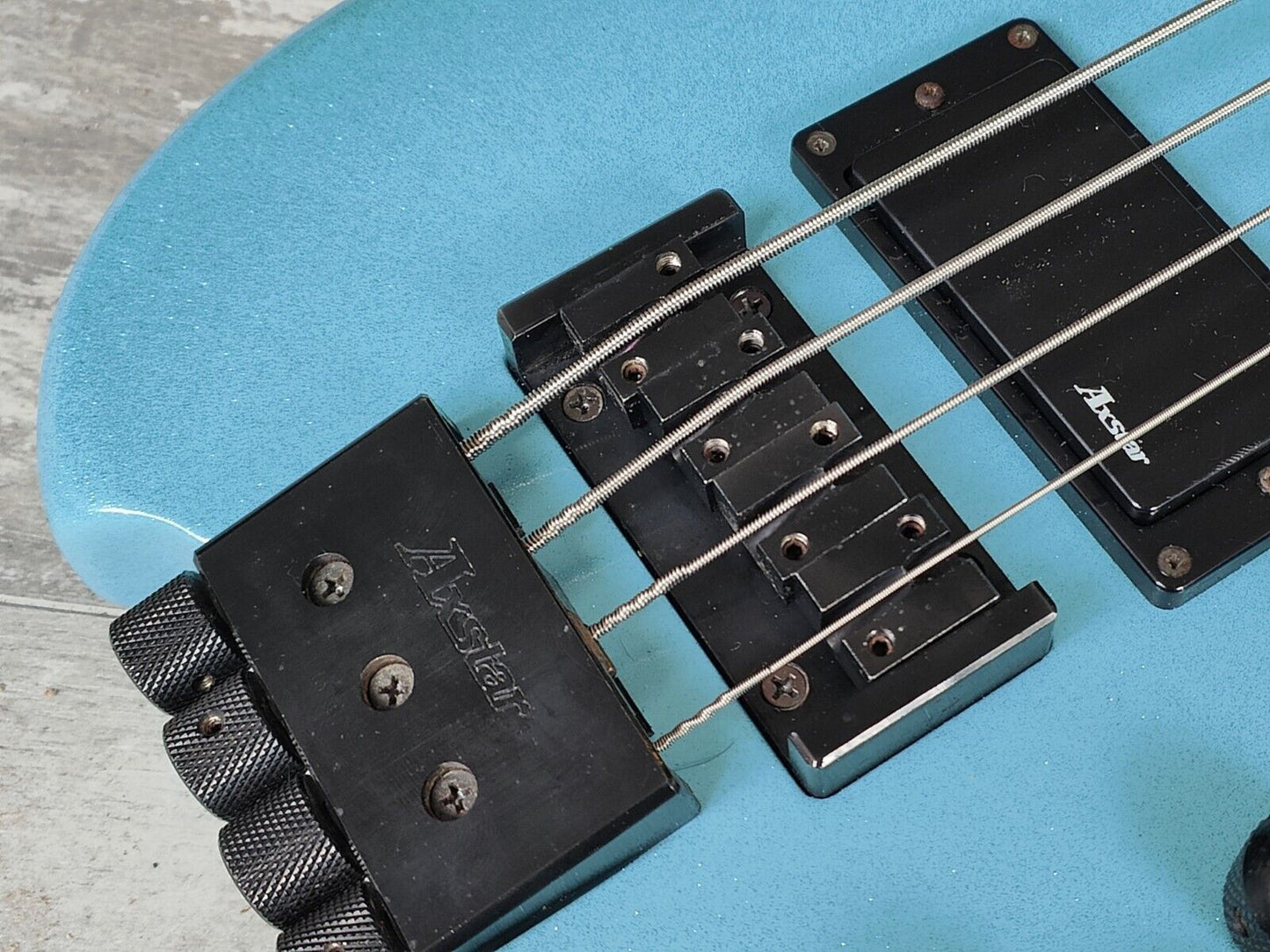 1986 Ibanez Japan Axstar AXB50 Headless Bass Guitar (Metallic Blue Sparkle)